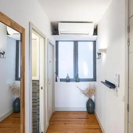 Authentic House Apartment