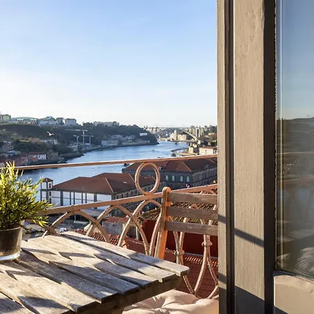 Authentic House Daire Porto